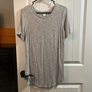Old Navy Black and White top